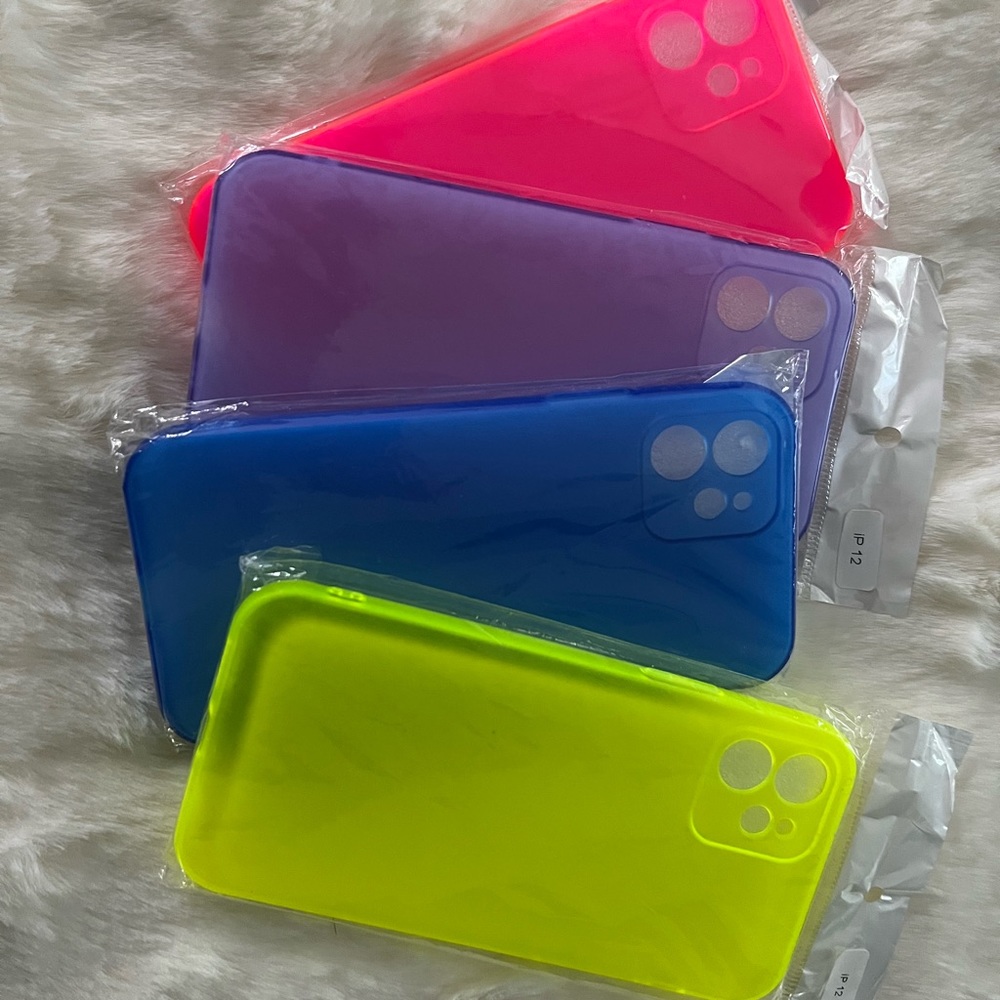 iPhone 12 silicone cases 4pk